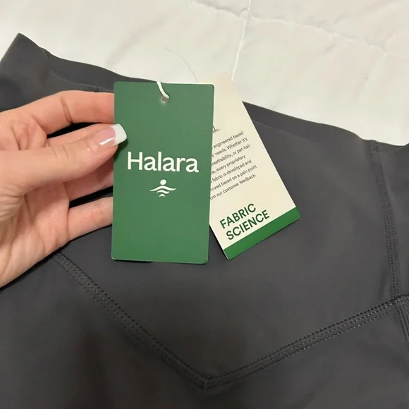 HALARA NWT UltraSculpt Leggings butt lifting - Picture 7 of 14